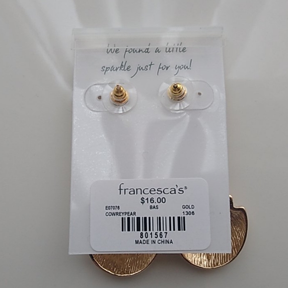 🌹 6/$30 or 4/$25 Francesca's Earrings - Picture 3 of 3